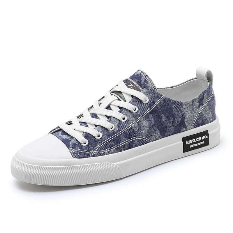 

Men s shoes four seasons new sports and leisure canvas shoes men s board shoes youth trend low top camouflage tide shoes 39