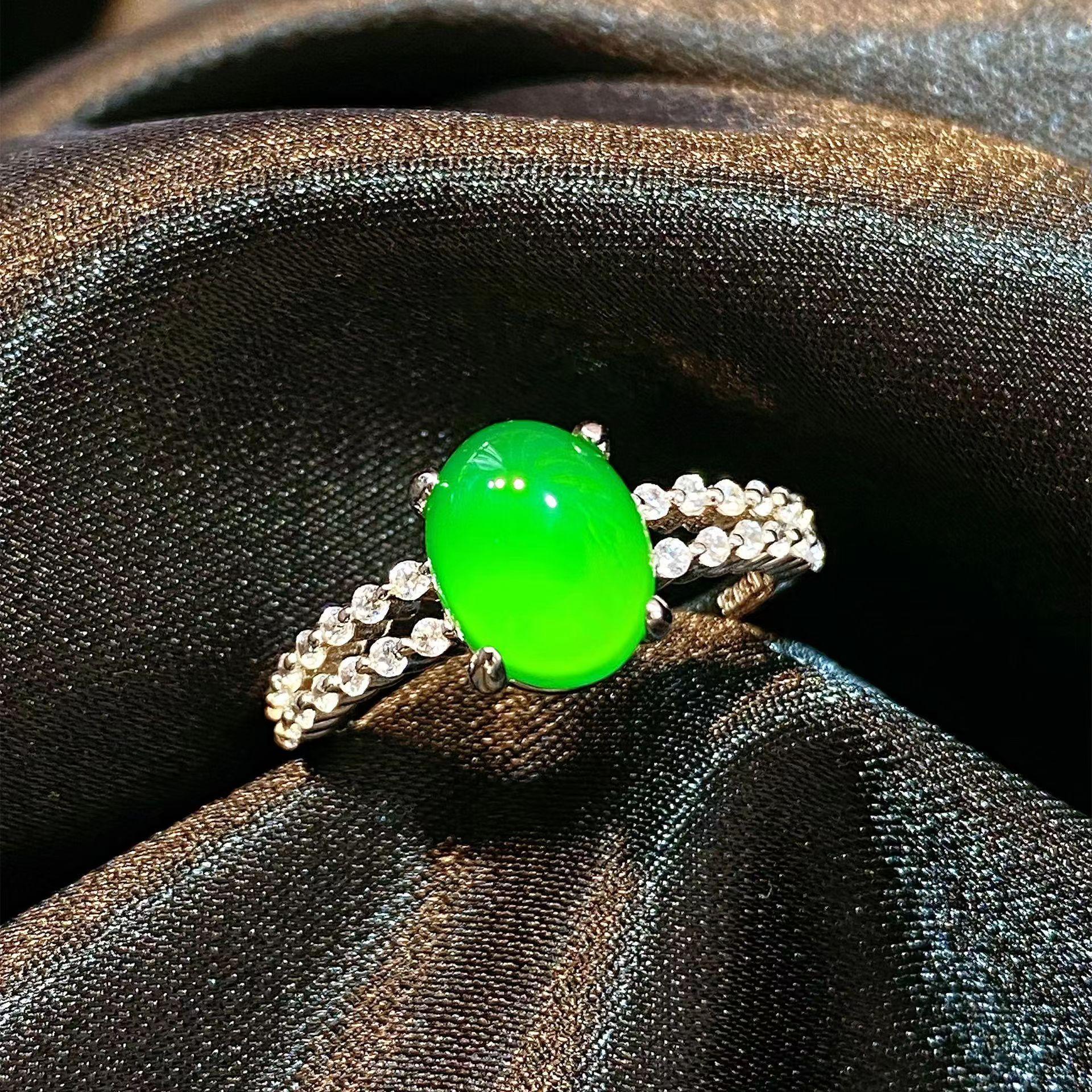 

Натуральный прозрачный лед халцедон агат простое ретро темперамент открытое кольцо женское овальное яйцо поверхность кольцо ювелирные изделия для рук opening adjustable