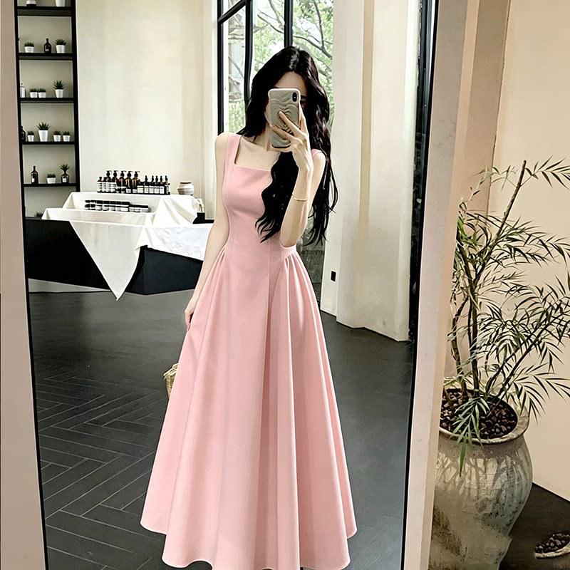 Elegant Women's Spaghetti Strap Waist-Cinched White Long Dress - Early Spring 2026 Collection, Romantic & Formal Design