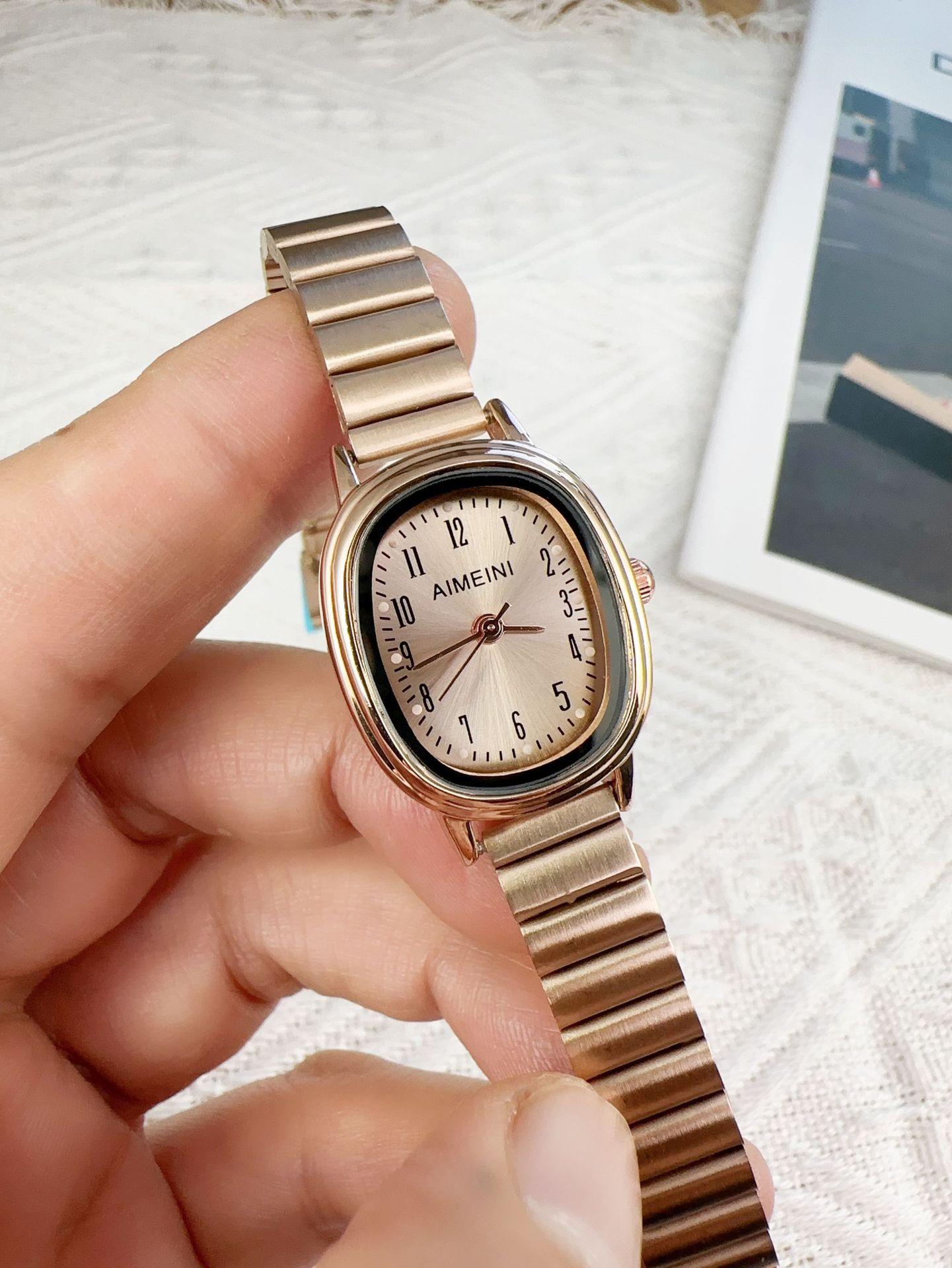 

Женские часы-браслеты Овальные Нишевые Маленькие Золотые Ретро Простые Цифровые Минималистичные Женские Стальные Ремешки Модные Кварцевые Наручные часы