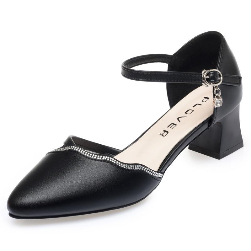 

Весна Осень Новый Стиль Моды Мягкая Кожа Заостренный Квадратный Каблук Женские Туфли Мелкий Носок Пряжка Стразы Туфли 36