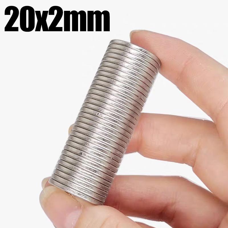 

Круглі магніти Надсильний потужний неодимовий магнітний диск Imane для дошки Холодильник Багатоцільовий Гачок для зберігання рукоділля своїми руками 20PCS