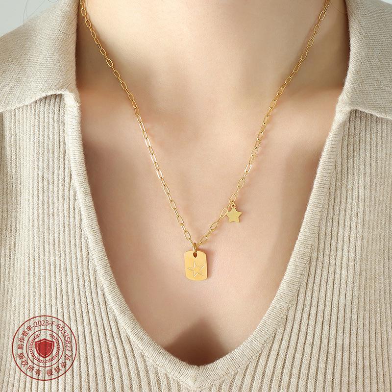 European & American Style Five-Pointed Star Pendant Hoodie Necklace – Women's Titanium Steel Clavicle Chain