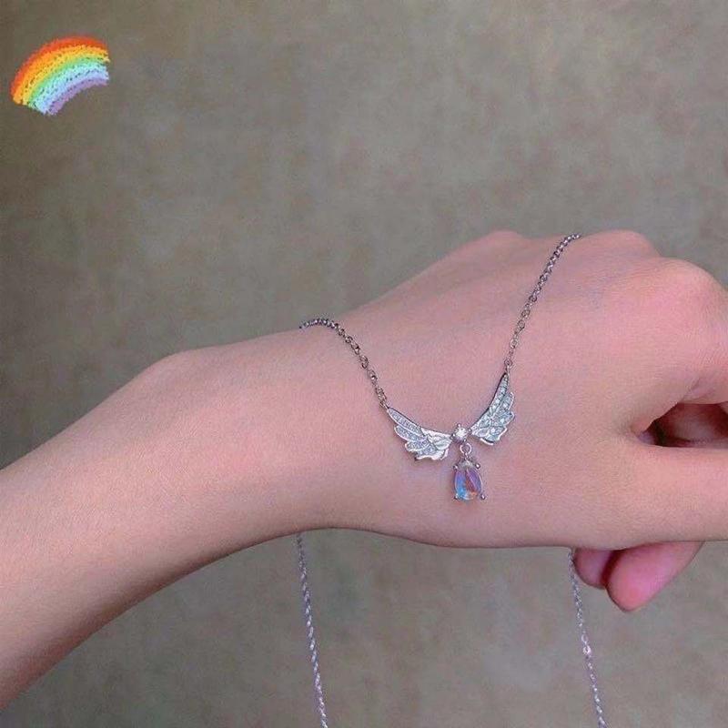New Fashion Crystal Tassel Moonstone Charm Necklace For Women Teen Creative Pendant Elegant Party Necklaces Jewelry Gift