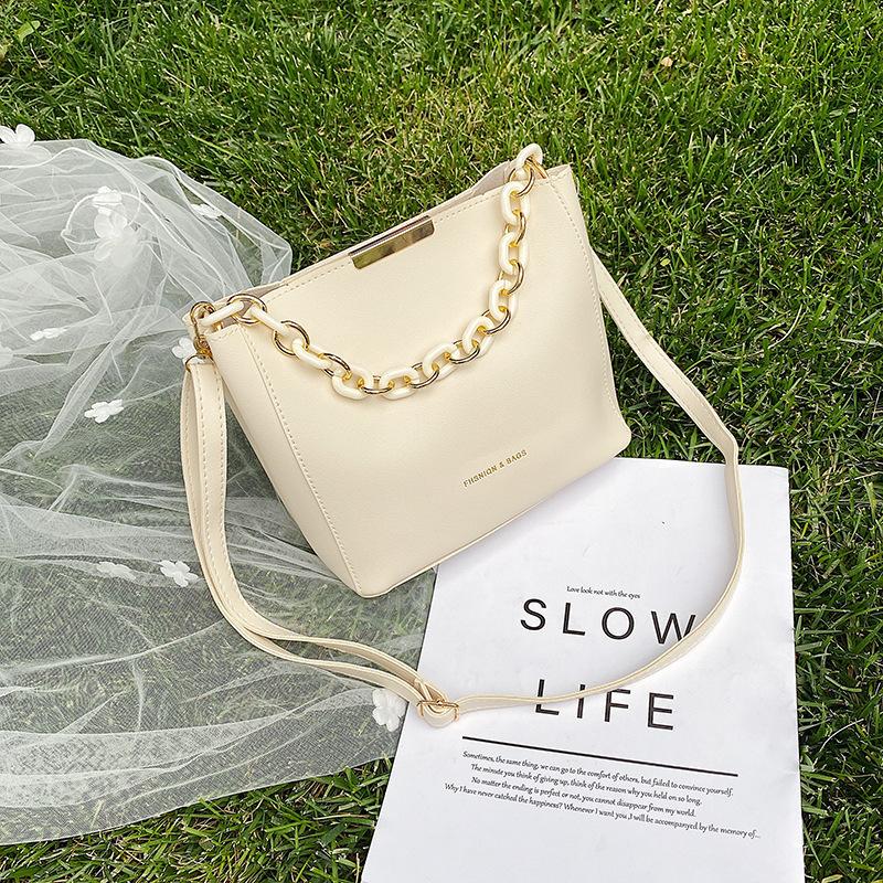 Chain small bag women's bag new trendy ins shoulder portable messenger bag fashionable bucket bag