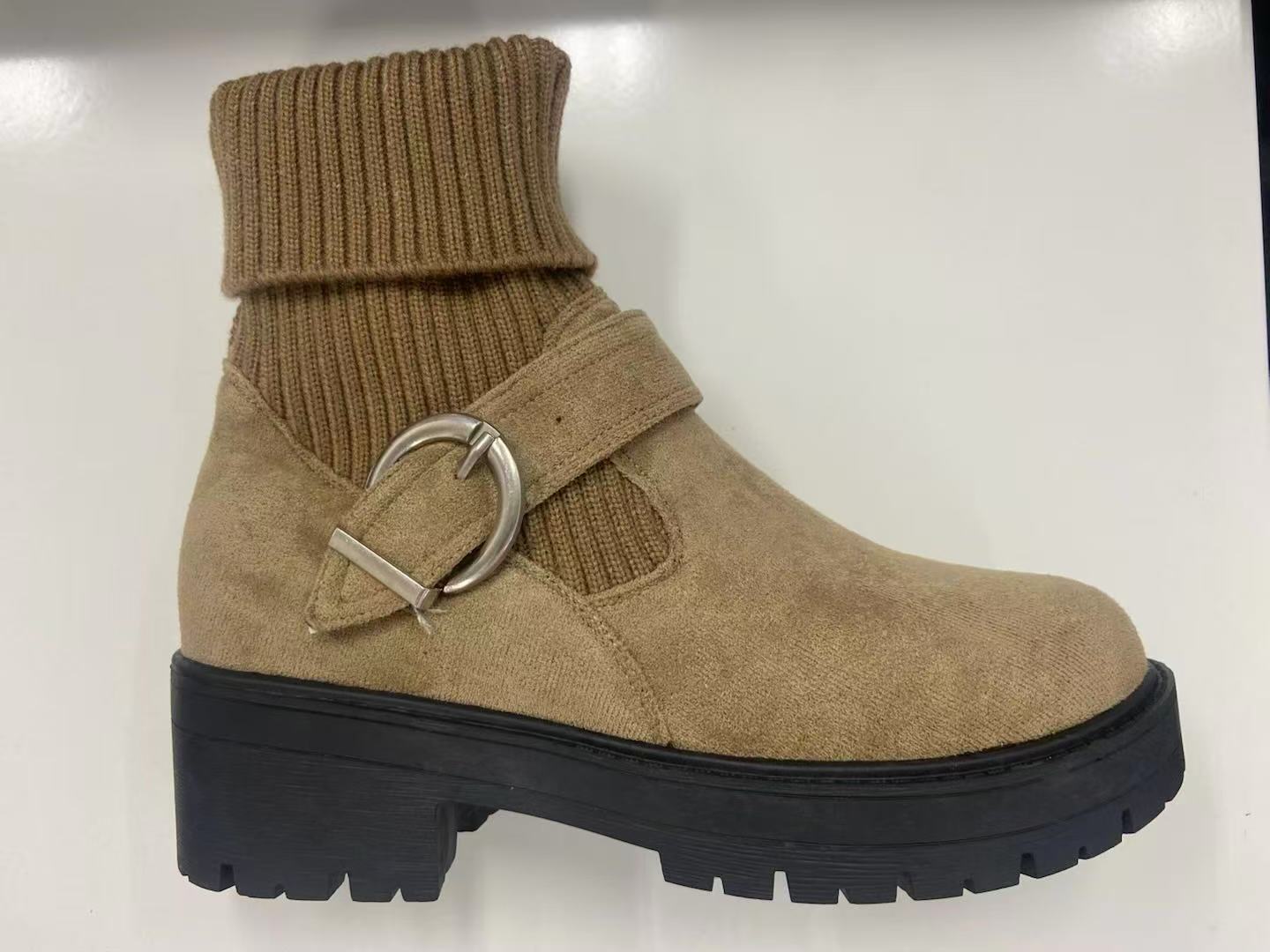 

Осень и зима новая шерсть рот Мартин женские британский стиль пряжка ремня толстая подошва бархатные короткие 40 верблюд