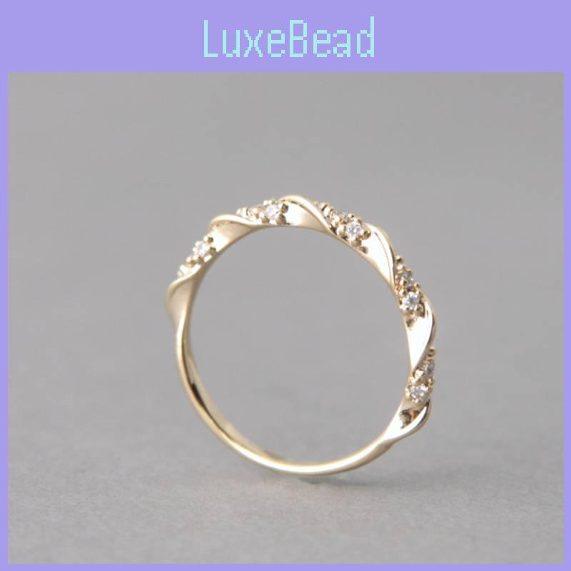 Classy And Stylish Womens Leaf Shaped Ring With Brilliant Crystals In Gold Silver And Rose Gold