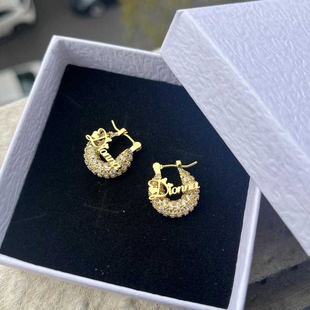 QIUHAN ODM Personalized Ice Out Bling Diamond Earrings 15mm for Kids Custom Name Hoops Earrings