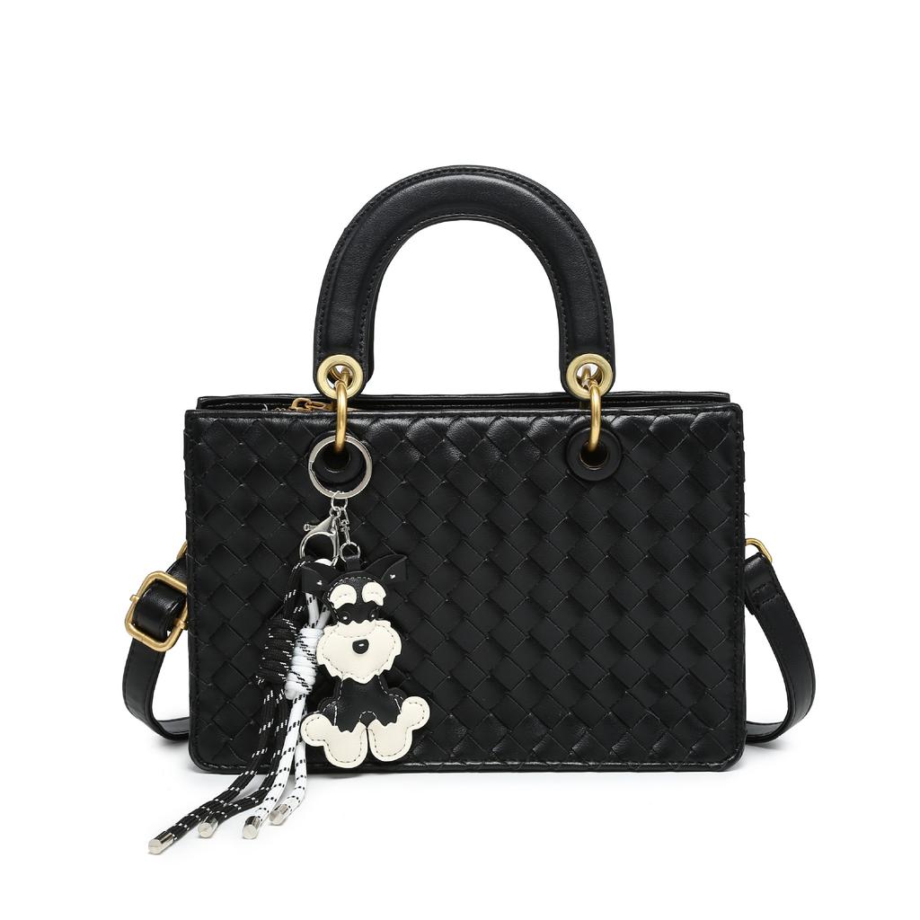 2026 Summer New Commuter Shoulder Bag