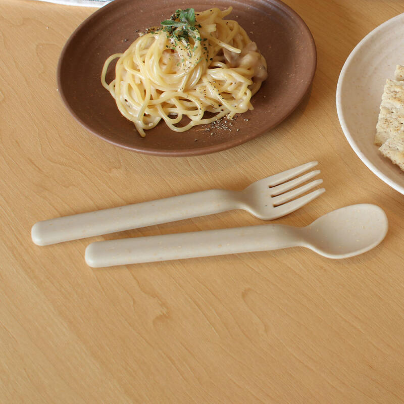 BTM Mono Spoon and Fork Set white