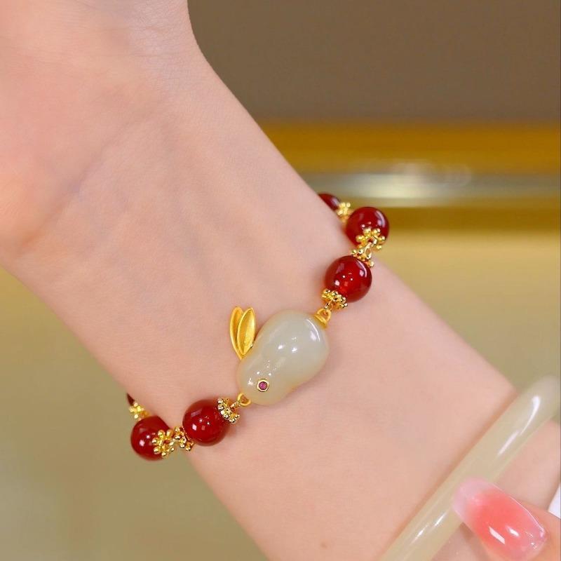 Lucky Red Bead Rabbit Bracelet for Women Exquisite Chinese Blessing Pendant Bracelet Valentine's Day Jewelry Gift
