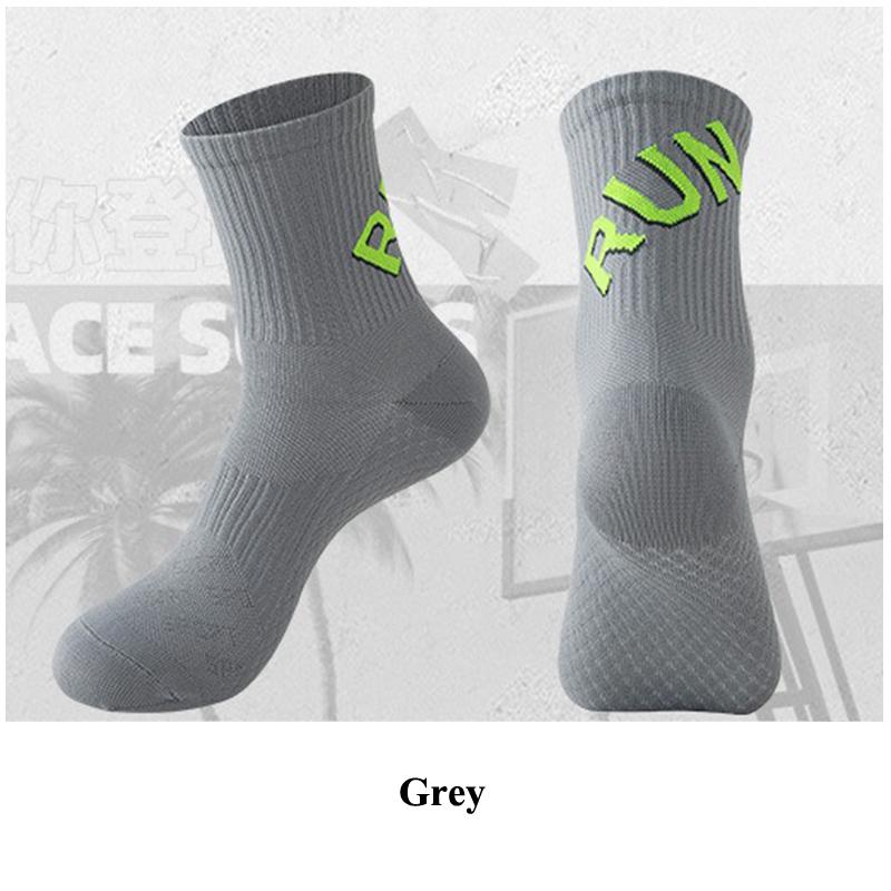 Running Socks Unisex Men Women Middle Tube Quickly Dry Outdoor Sports Marthon Bike Riding Fitness Training Crew Socks