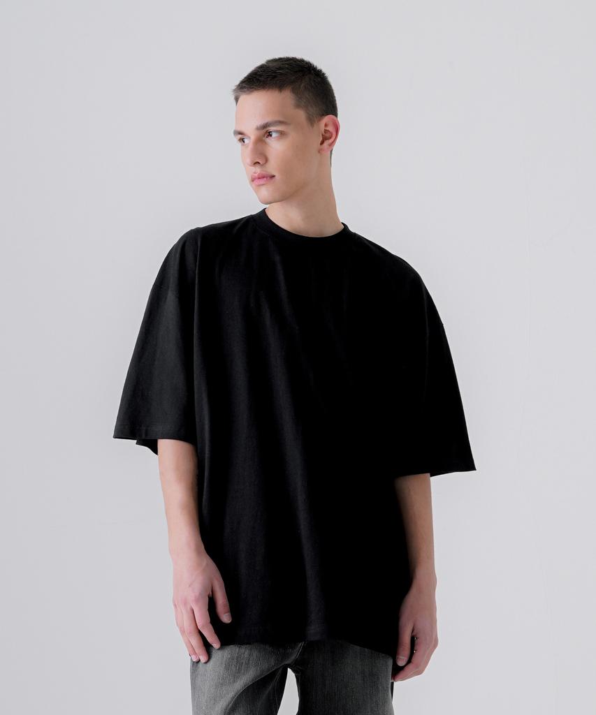 EZKATON Dreaming Short Sleeve T-Shirt Black Kmst6777