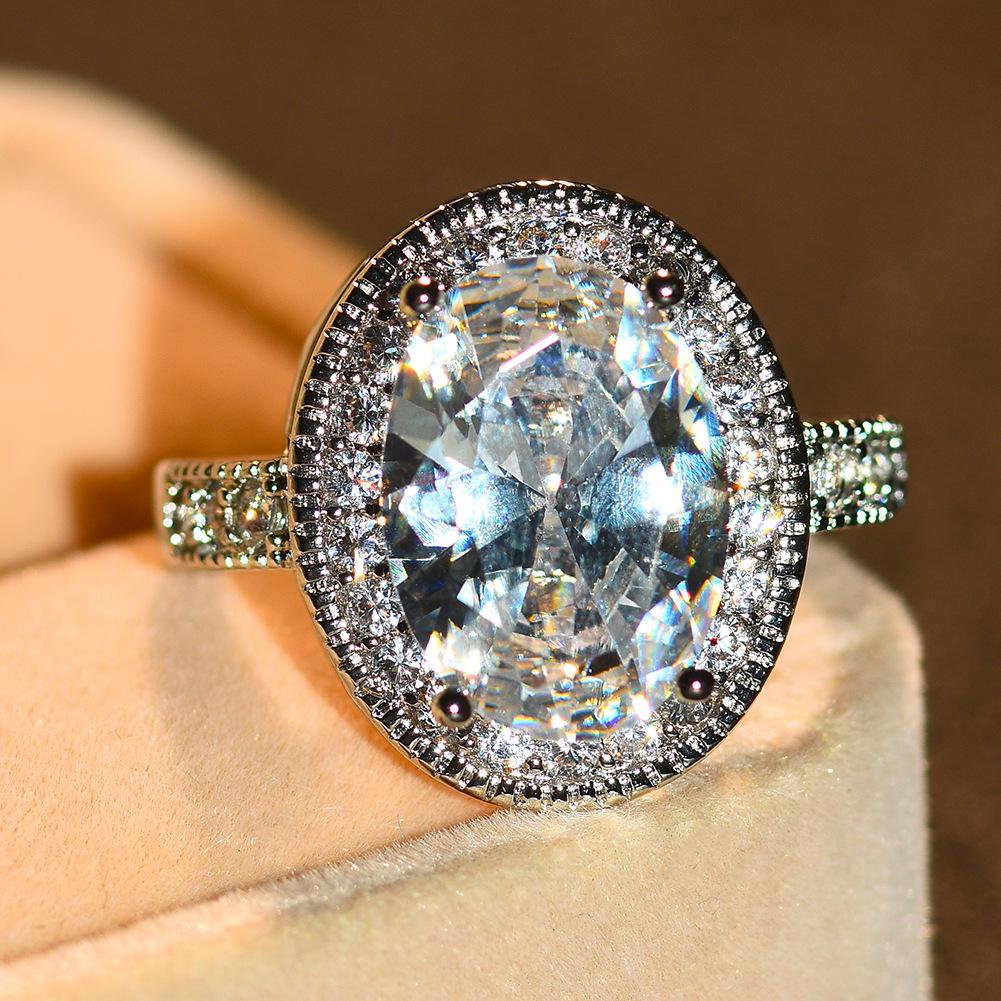 

Элегантное кольцо с красным корундом и цирконом - Популярный стиль для леди в европейской и американской моде Size 10 белый/платиновый