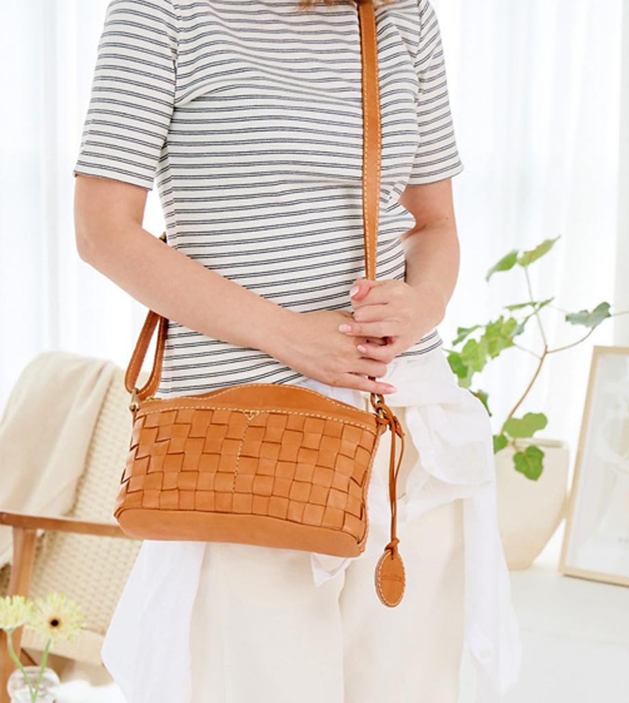 ZUCCHERO Women's Mini Shoulder Bag, Crossbody, Genuine Leather, Lightweight, Brand Name, Gift, 40085