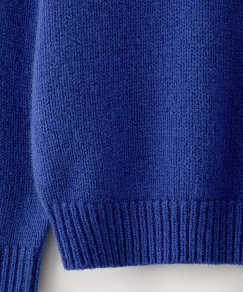 Sseomweeobeoteo Boucle Heart Wool Knit - Cobalt Blue