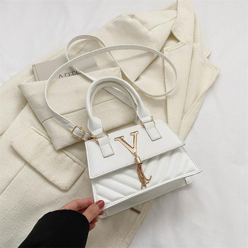 

Модная и трендовая женская сумка через плечо, новая стильная сумка для женщин, корейская повседневная квадратная сумка, индивидуальная простая сумка через плечо