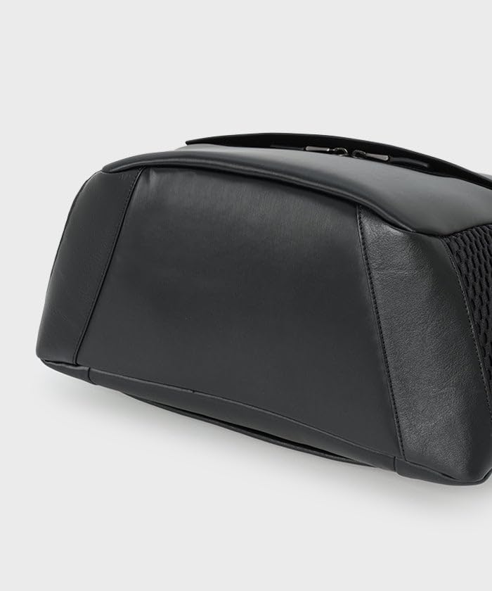 Hunting World Discover Shoulder Black Bag, Medium, 2422DSC,