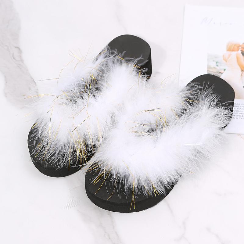 

Модные новые летние шлепанцы на платформе из искусственного меха, женские комнатные пушистые меховые шлепанцы, женские плюшевые сандалии на плоской подошве, повседневные пушистые тапочки, домашняя обувь 41 белый