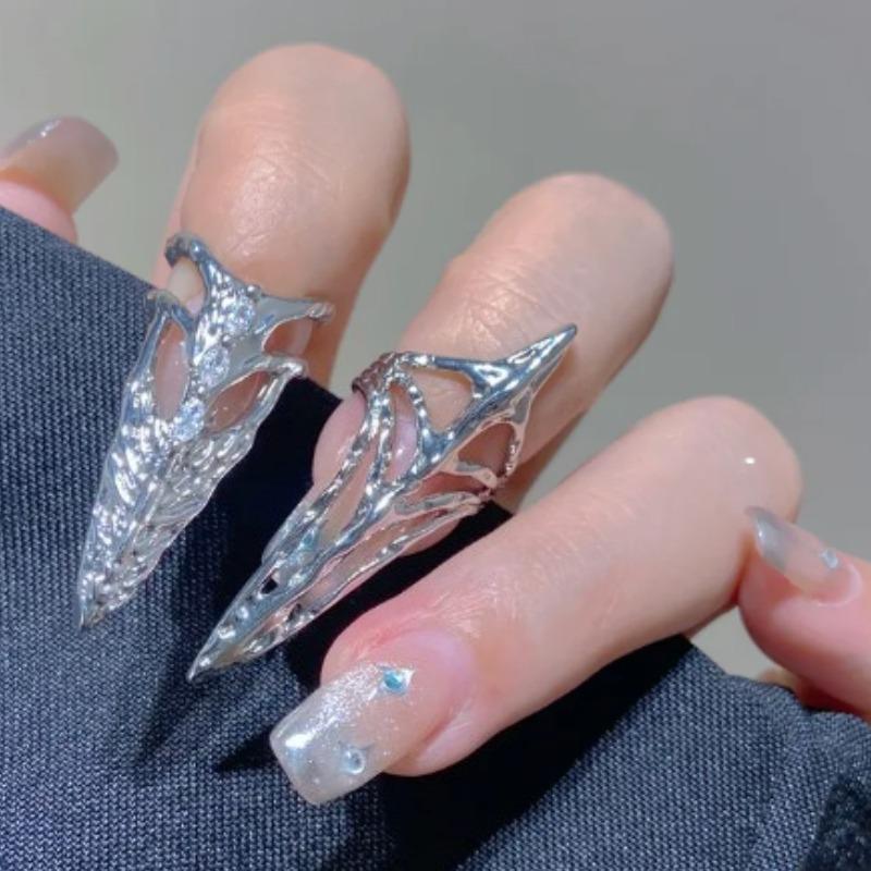2025 New Punk Metal Nail Cap Bone Ring Gothic Rock Fingertip Ring Multi Layer Ring Role Playing Jewelry Set Gift