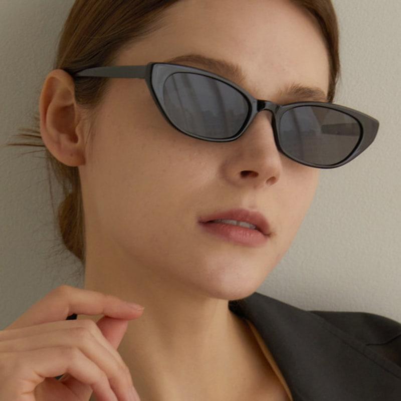 

One Brilliant Leah-OB358-Black FREE