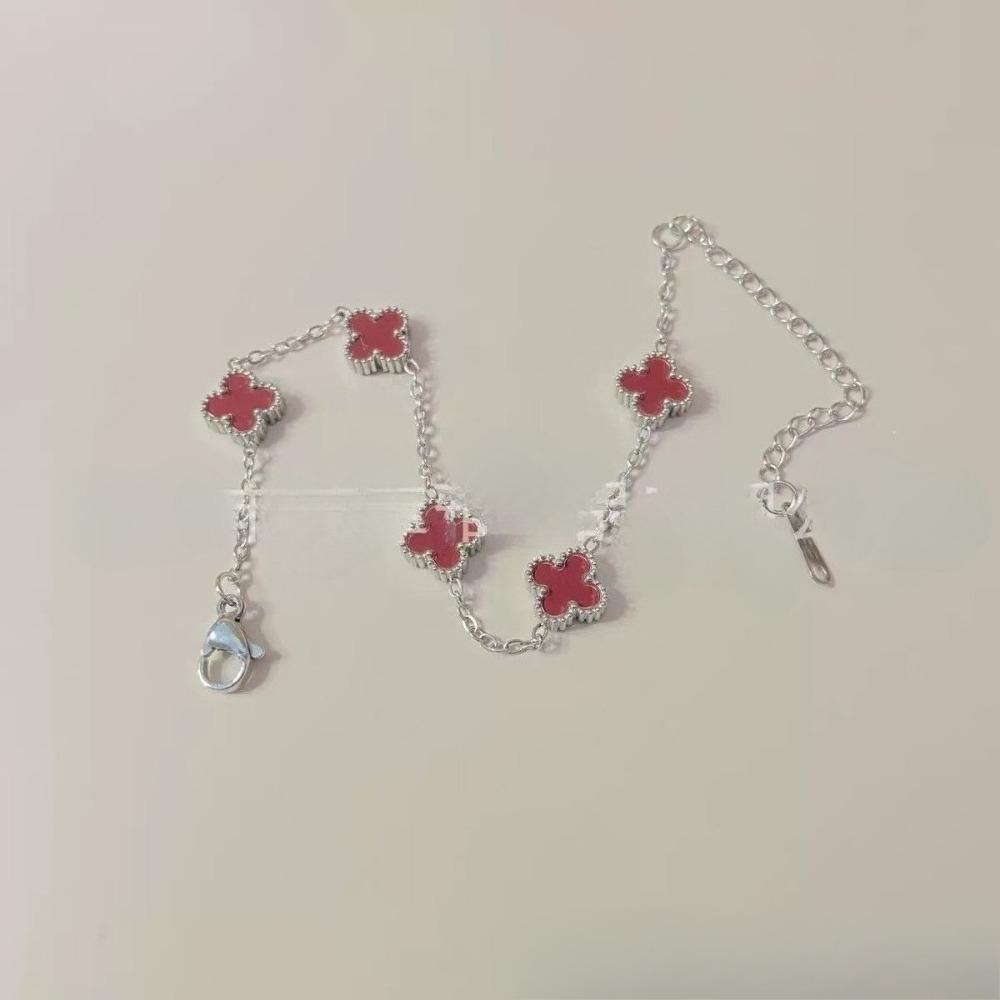 Lite Blomst Mini Armbånd Firkløver 9mm Ny Titanstål Fem-blomst Liten Utsøkt Enkelt High-end Damearmbånd