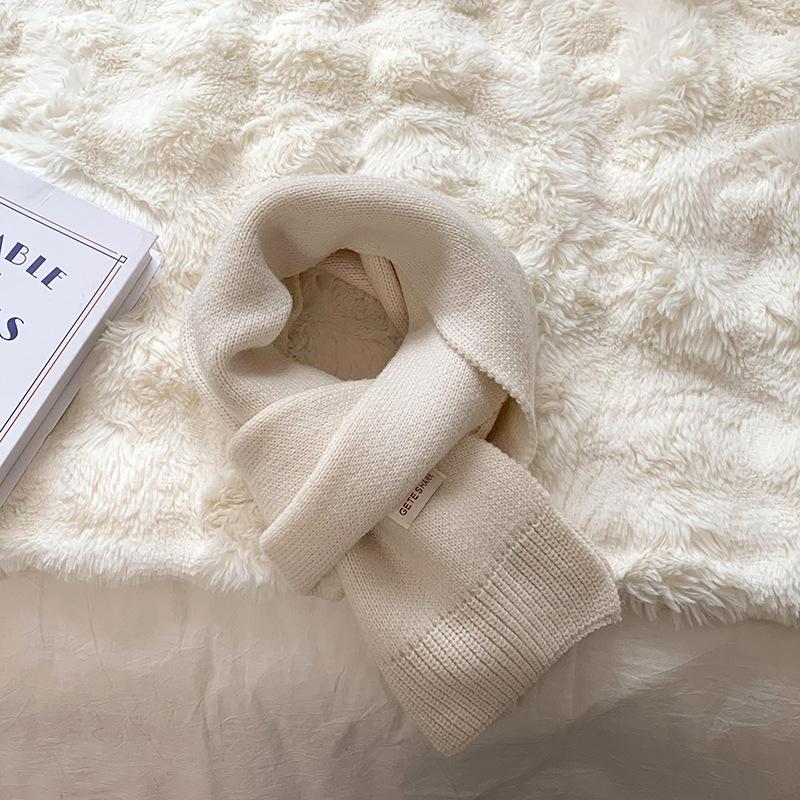 Knitted scarf women's high-end autumn and winter versatile student couple warm small scarf scarf shawl