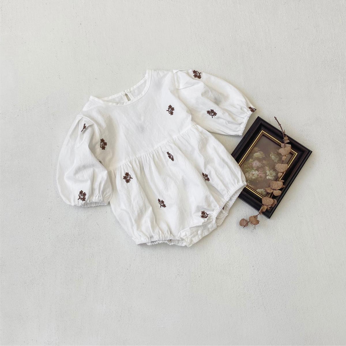 Retro Floral Embroidered Baby Romper - Cotton, Long Sleeve, Round Neck, Triangle Design for Girls 73 CM кремовый