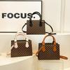New Retro Texture Casual Simple Plaid Fashion Shoulder Crossbody Portable Small Square Bag Woman