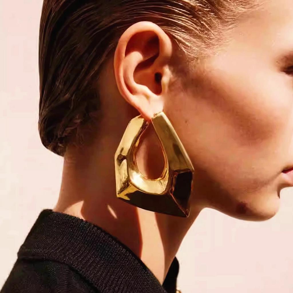 Boucles d'oreilles géométriques irrégulières en métal exagéré, grandes, pour femmes, Europe et Amérique, personnalité, fête, bijoux rétro, cadeaux