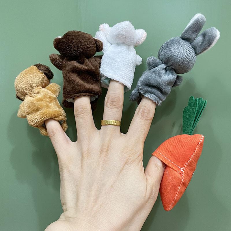 Kleiner Hase zieht Radieschen Plüschtier Fingerpuppe Party Interaktion Sammlung