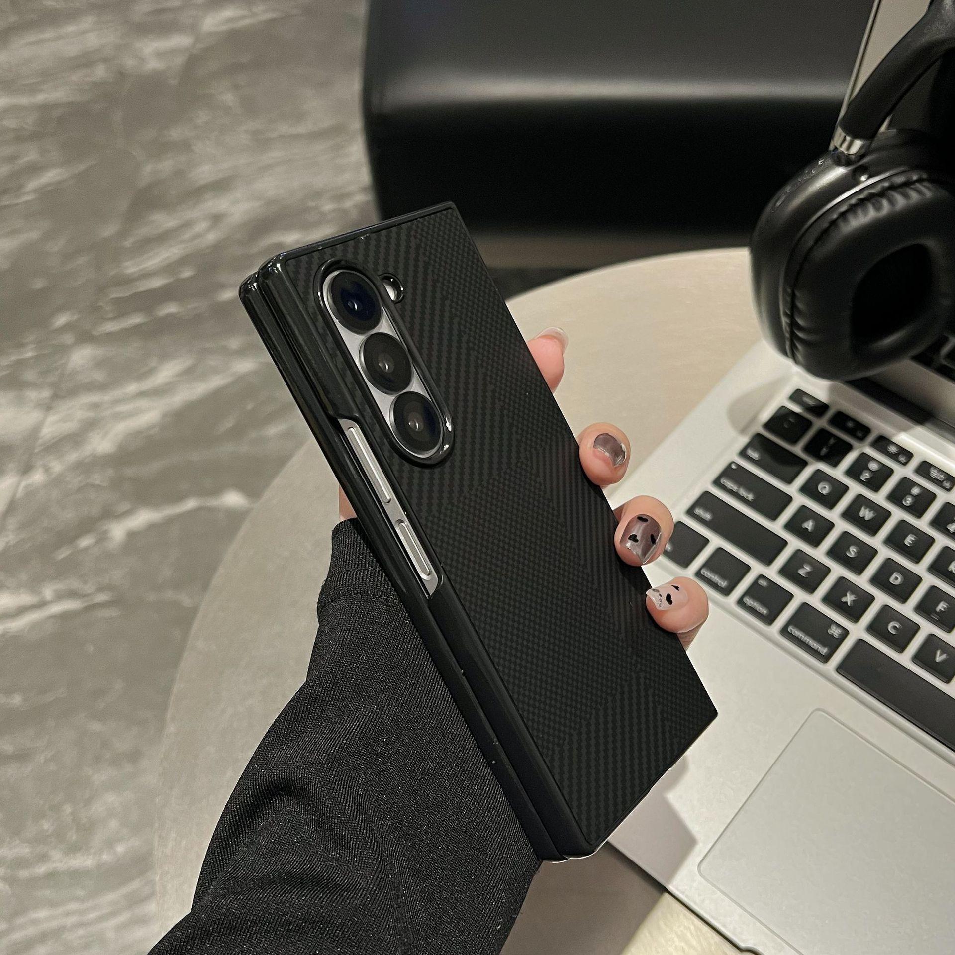 

Suitable for Samsung ZFold7 Folding Mobile Phone Case High End Carbon Fiber Pattern Mondrian ZFold6 Frameless Samsung ZFFold7