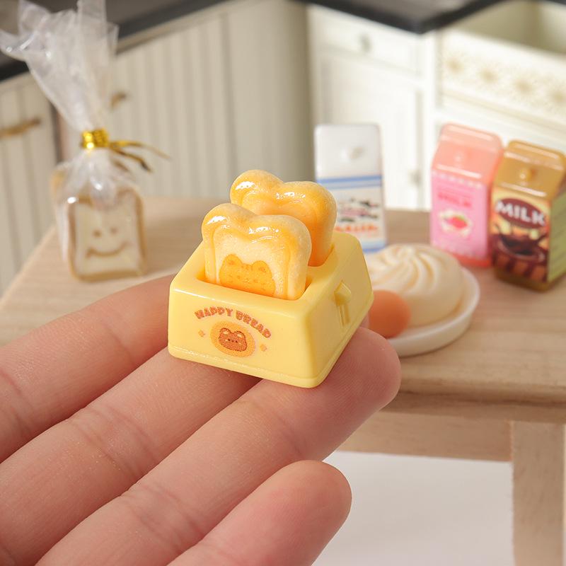 Miniature Dollhouse Breakfast Set: Toaster & Milk Kitchen Accessories Toy