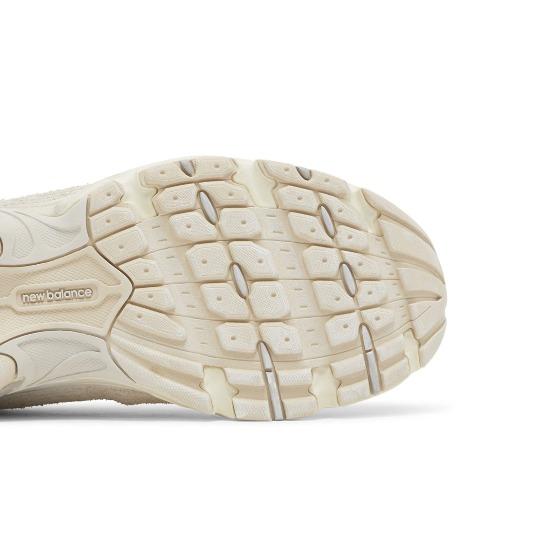 New Balance 530 Moonbeam Raw Cashew Uniseksowe tenisówki Kremowe Raincloud MR530MR