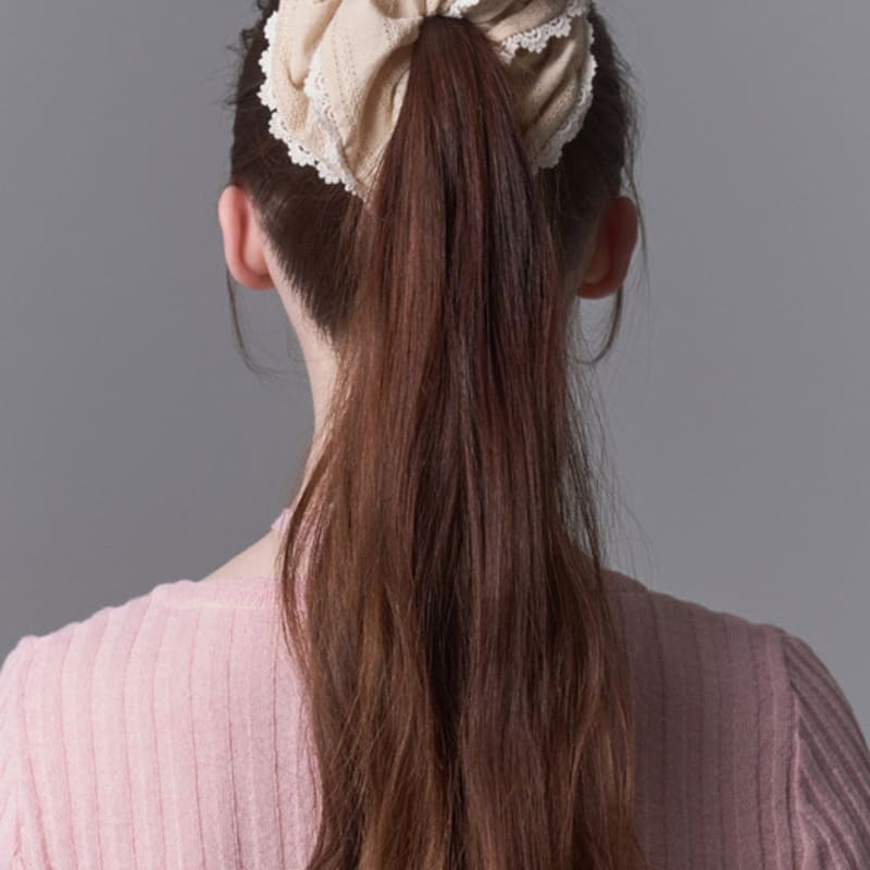 WHITE SANDS Floral Punching Cotton Scrunchie Asti (5 Colors)