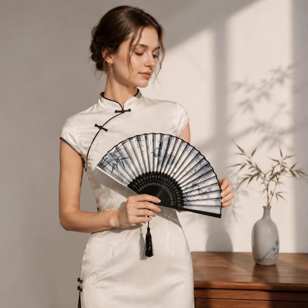 Butterfly Silk Folding Fan Bamboo Frame Decorative Hand Fan Retro Handheld  Fan  Home Decoration