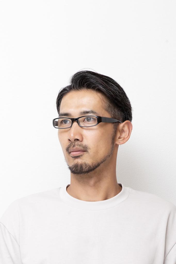 Bayline Stylish Square Reading with Hard 201A Glasses, Unisex, Case, (+1.5mm, Black)