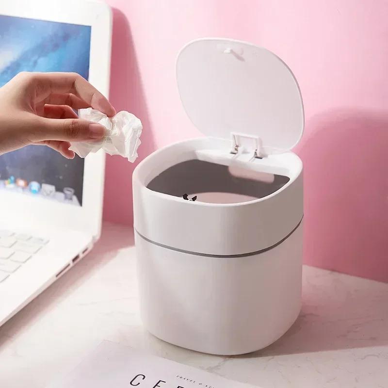 1PC Mini Small Waste Bins Desktop Garbage Basket Home Table Plastic Trash Can Office Supplies Dustbins Sundries Barrel Box