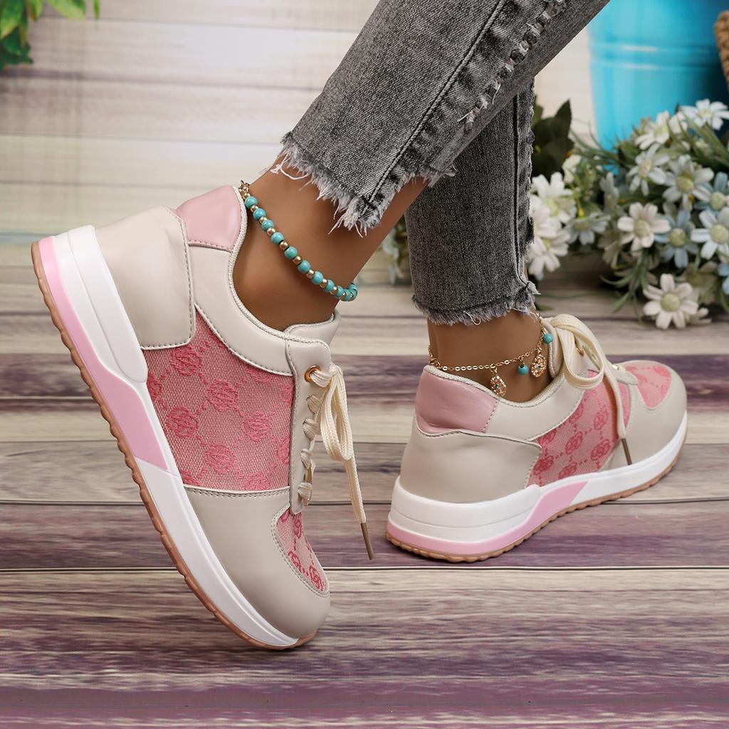 Women Sneakers New Summer Mesh Patchwork Lace-Up Flat Sneakers Women Lightweight Classic Versatile Vulcanize Shoes for Women