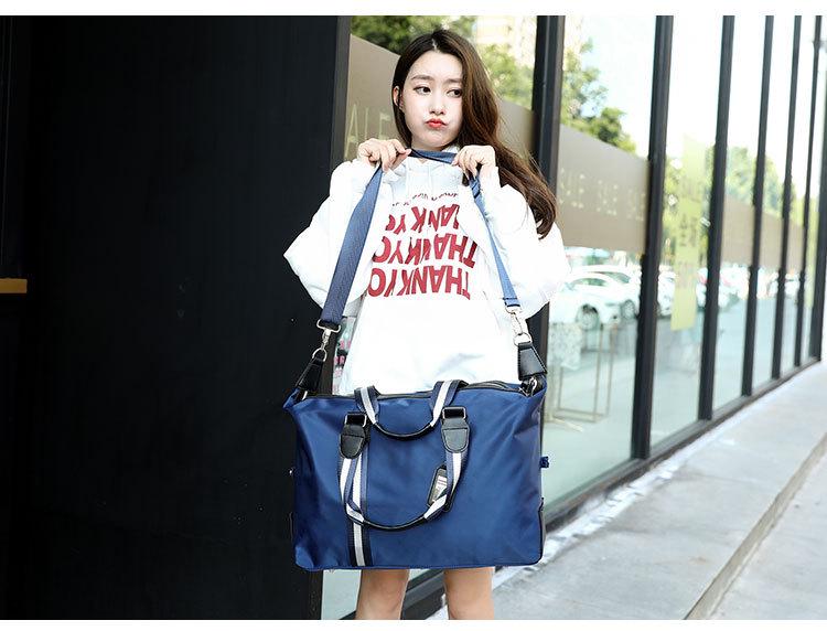 Men's Large Capacity Waterproof Business & Travel Handbags