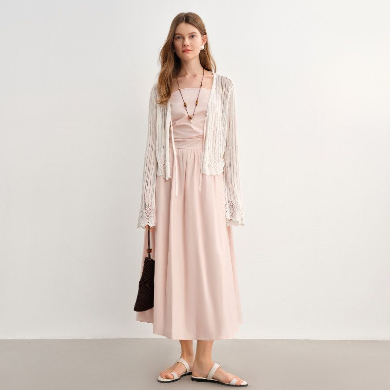 

Single Plus size Women s Clothing French Retro Elegant Sling Dress 2025 Summer New Arrival Waisted Slim Looking Sling Dress Knitted Sweater (Cloud White) 5 pieces