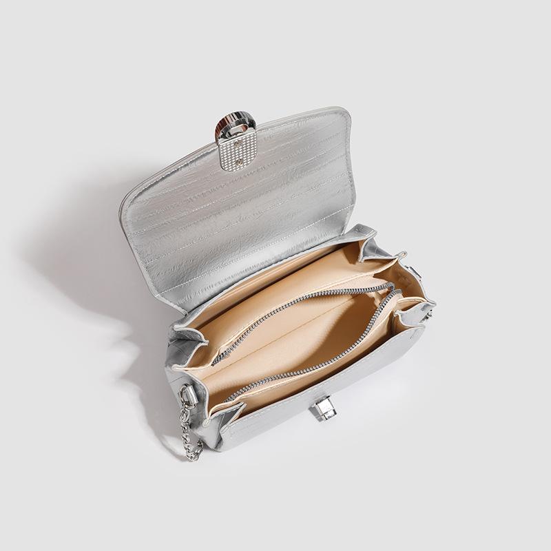 Summer Single-shoulder Crossbody Bag Niche Design High-end Fashionable Simple Versatile Small Square Bag