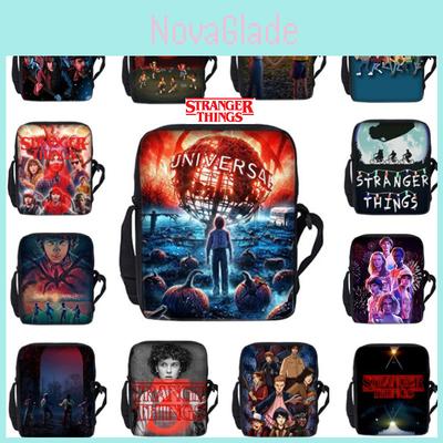Sac à déjeuner bandoulière Stranger Things élégant pour la rentrée scolaire
