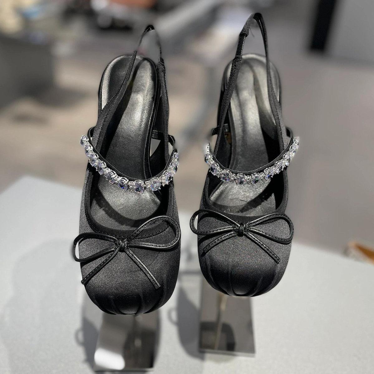 

Версия из овчины французский серебряный бант толстый каблук сумка голова обувь женская летняя верхняя одежда средний каблук стразы Мэри Джейн высокий каблук сандалии 40