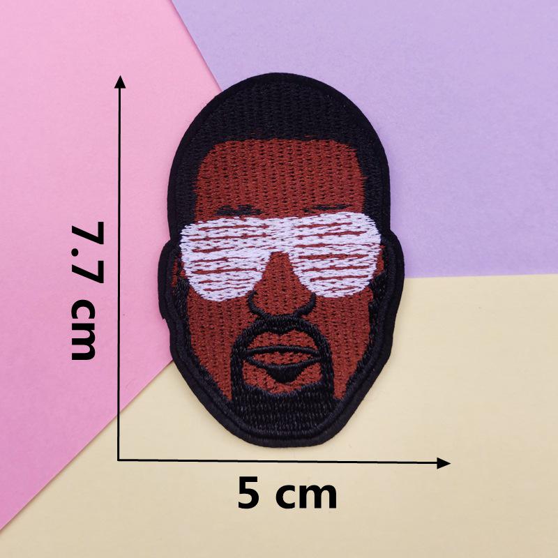 

Французская оригинальная мультяшная вышитая нашивка – Милый тканевый аксессуар для одежды