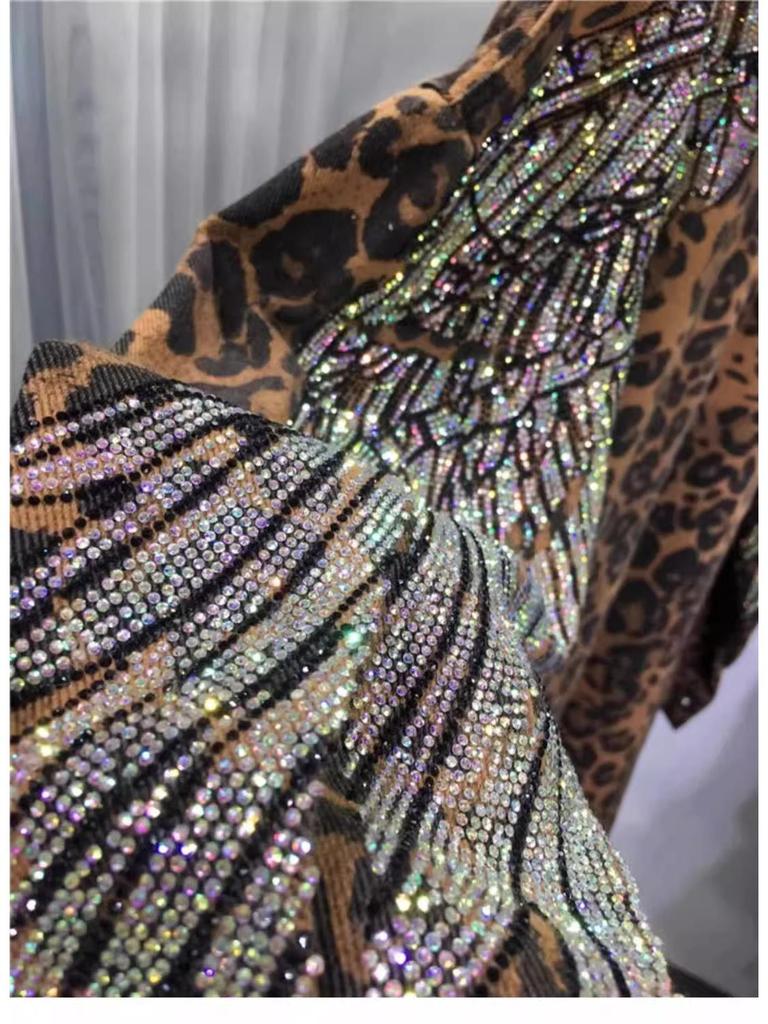 Extra Large Leopard Print Diamond Wing Jacket - Mid-Length, Loose Fit for Plus Size Women (200-300 Lbs)