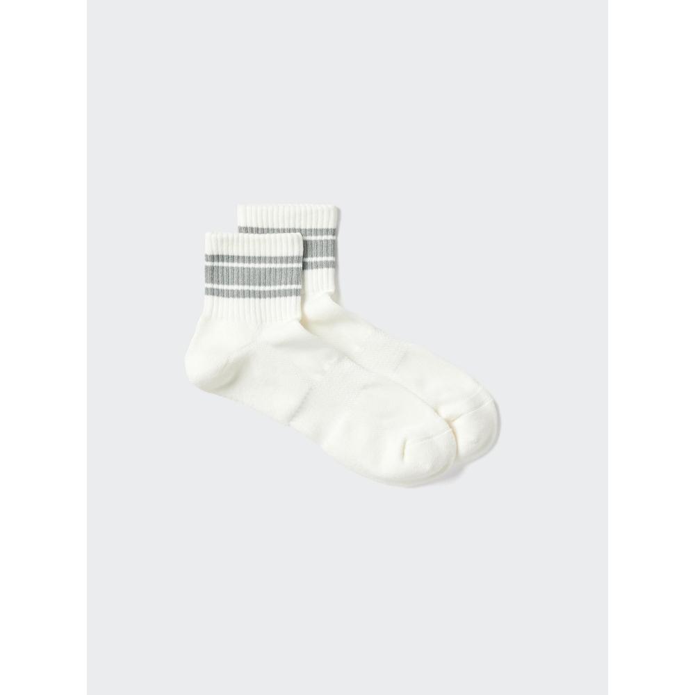 Uniqlo Sports Half Socks  File Line 