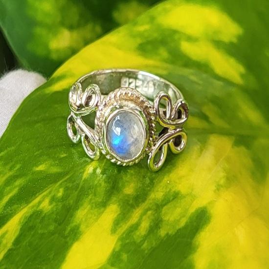 Natural Rainbow Moonstone Hand Made 925 Sterling Silver Ring Size  5.5 US A12