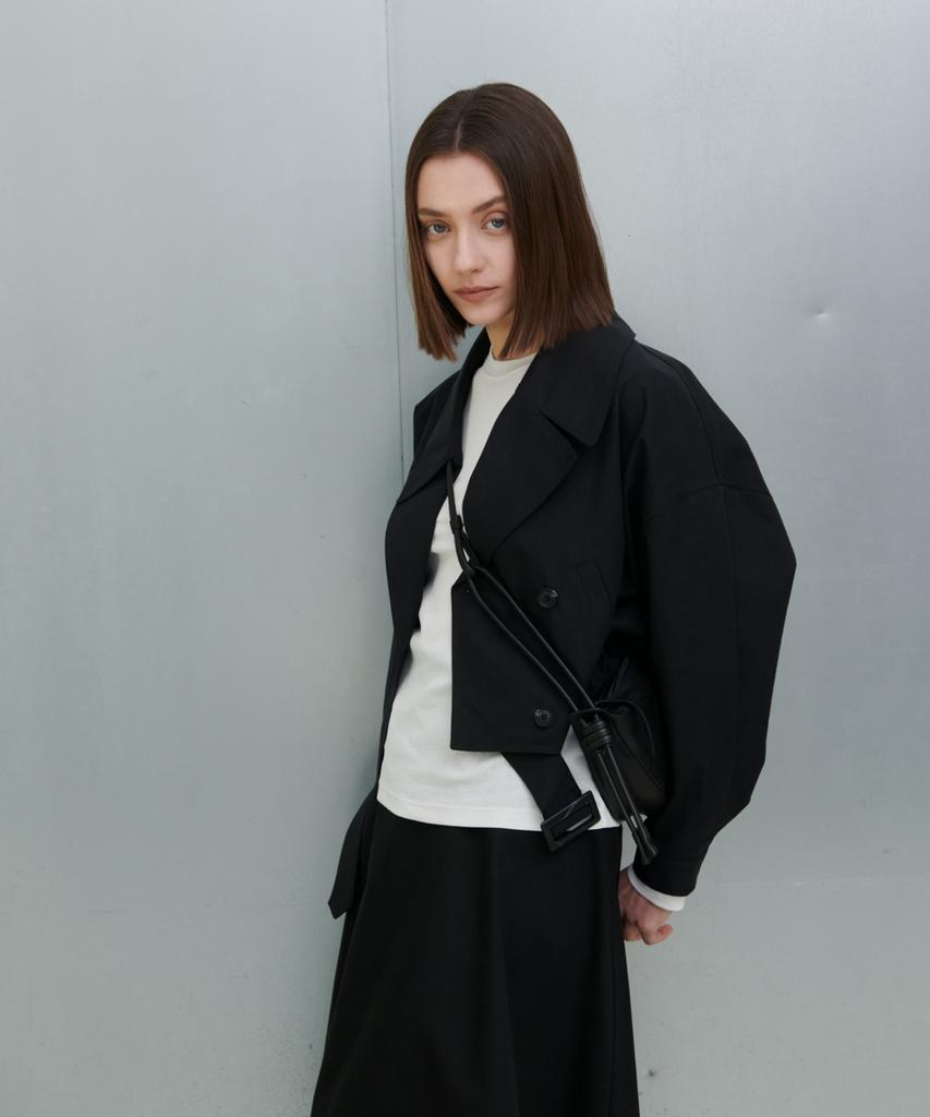 Oyy Crop Double Trench_Black