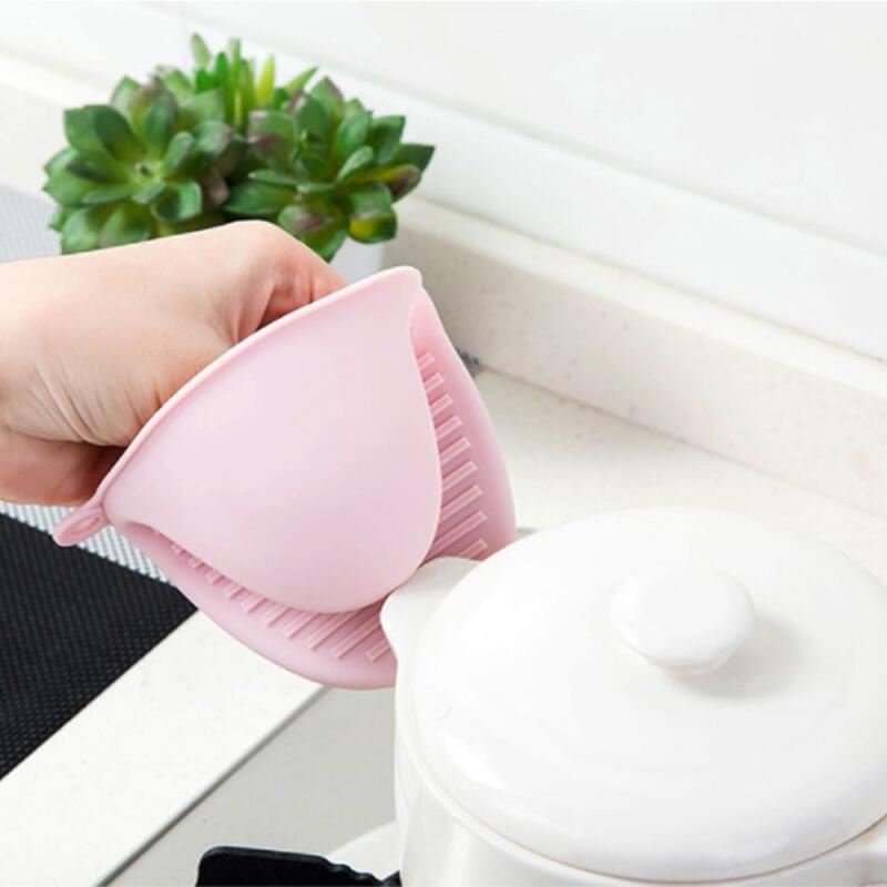 1 x Silicone Pot Handle Glove (Random Color)